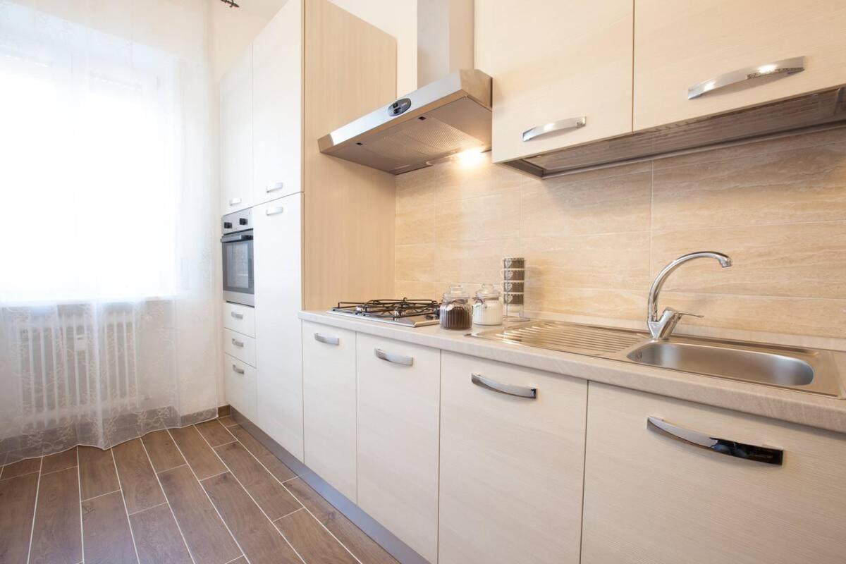 Residenza Alexander Luxury 1 Apartment Верона Екстериор снимка